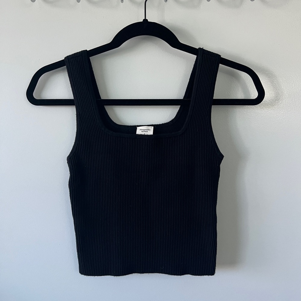 Abercrombie and Fitch Ottoman Ribbed Square Neck Tank in Black, Size S